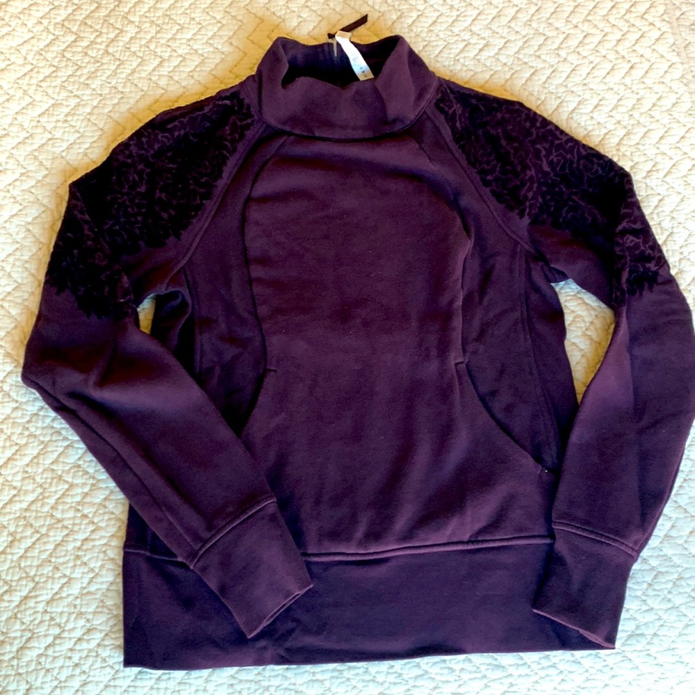 Maroon/purple Lululemon scuba style hoodie
